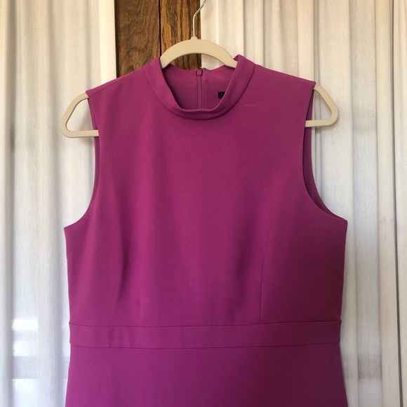 Ann Taylor Sleeveless Flare Hem Dress - Picture 3 of 9